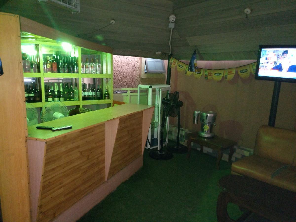 Glorious Hotel & Suites Ikotun Exterior foto